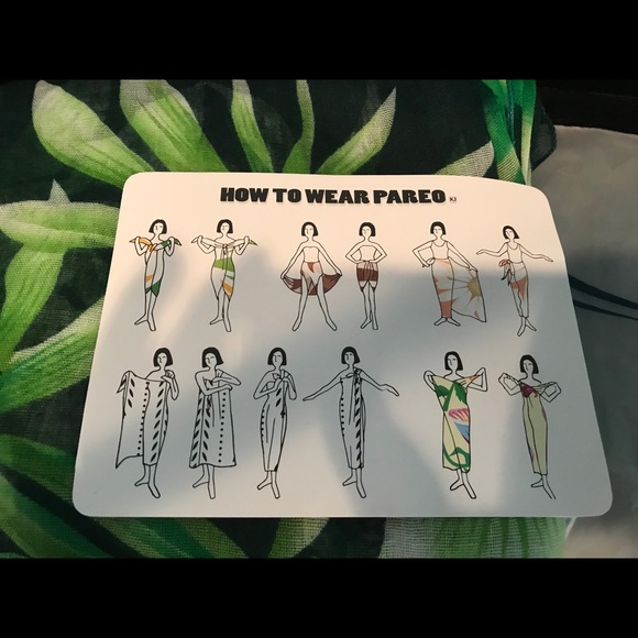 Green Hawaiian sarong. Endless options to tie. - Picture 3 of 3